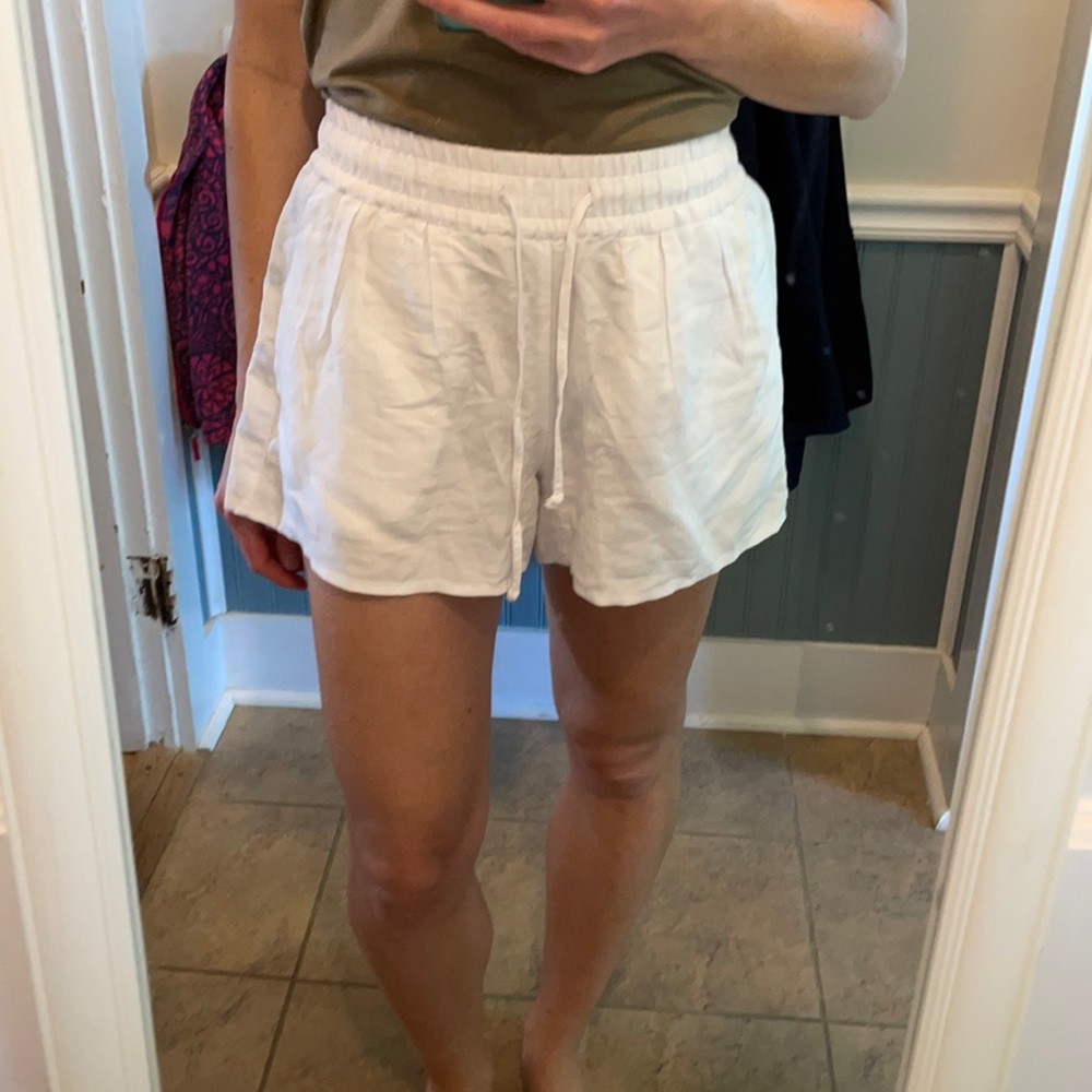 Express white, high waist, casual shorts, size xs